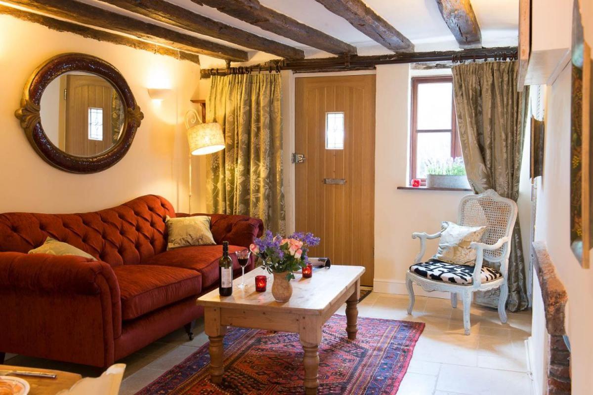 Meddlars A Historic Cottage On The Countryside Edge Of A Vibrant Market Town Hadleigh  ภายนอก รูปภาพ